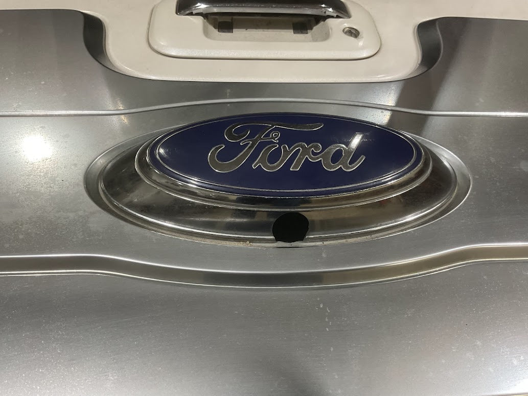 2011-2016 FORD F250 F350 F450 PLATINUM TAILGATE COLOR CODE UG