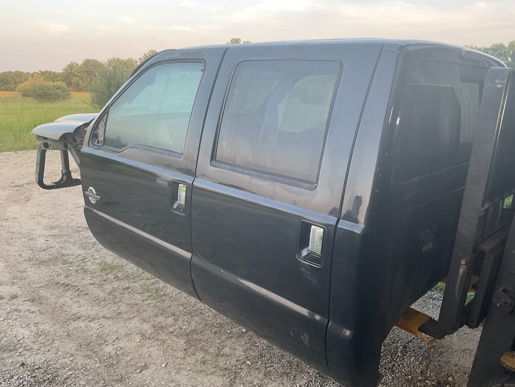2011-2016 Ford F250 F350 F450 F550 RUST FREE 4 DOOR CAB WITH SUNROOF