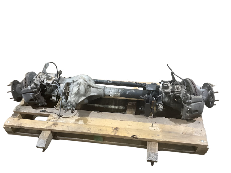 2011-2016 FORD F350 4X4 DUALLY PICKUP 3.73 FRONT AXLE