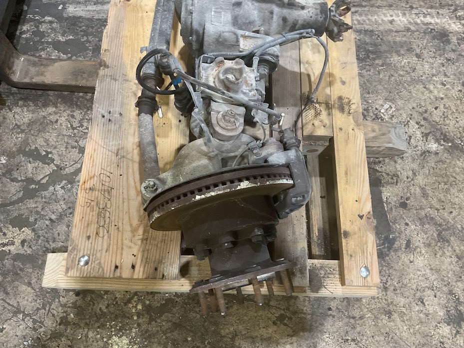 2011-2016 FORD F350 4X4 DUALLY PICKUP 3.73 FRONT AXLE
