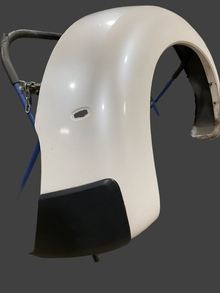 2011-2016 FORD F350 F450 DUALLY LEFT REAR DUALLY FLARE/BEDSIDE COLOR CODE UG (PEARL WHITE)