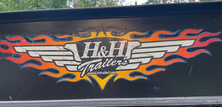 2017 H&H TRAILERS 26 ft gooseneck TILT trailer
