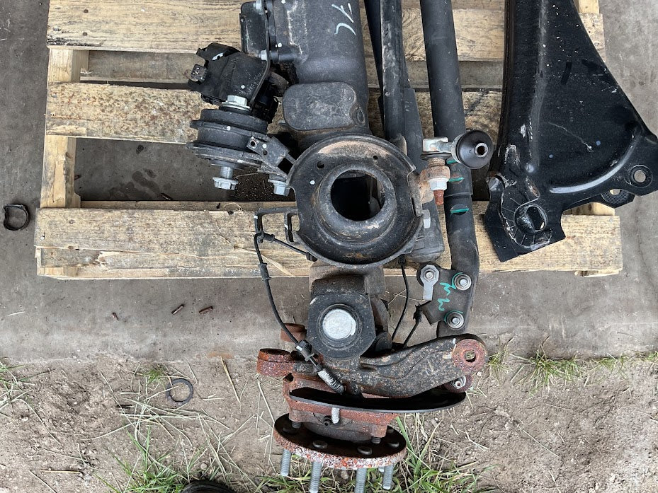 2024 RAM 2500 4X4 FRONT AXLE 3.73 GEAR RATIO 2K MILES