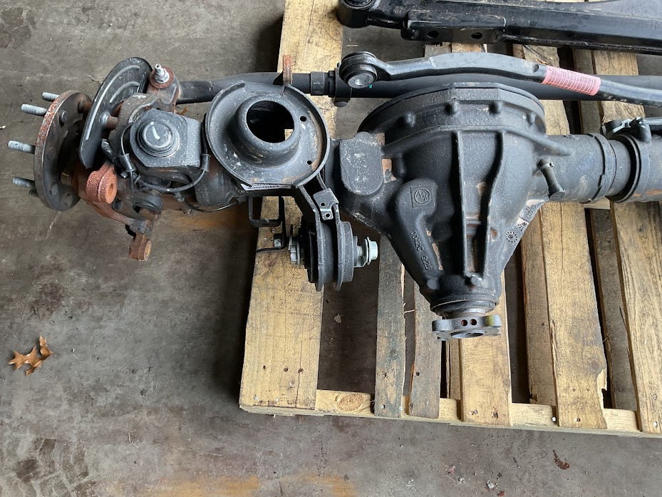 2024 RAM 2500 4X4 FRONT AXLE 3.73 GEAR RATIO 2K MILES