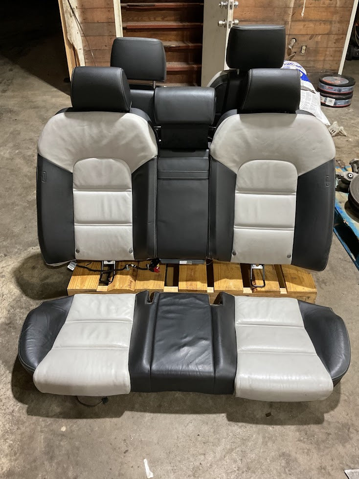 2007-2010 AUDI S8 SEATS FRONT AND REAR