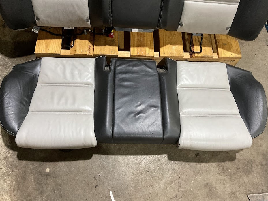 2007-2010 AUDI S8 SEATS FRONT AND REAR