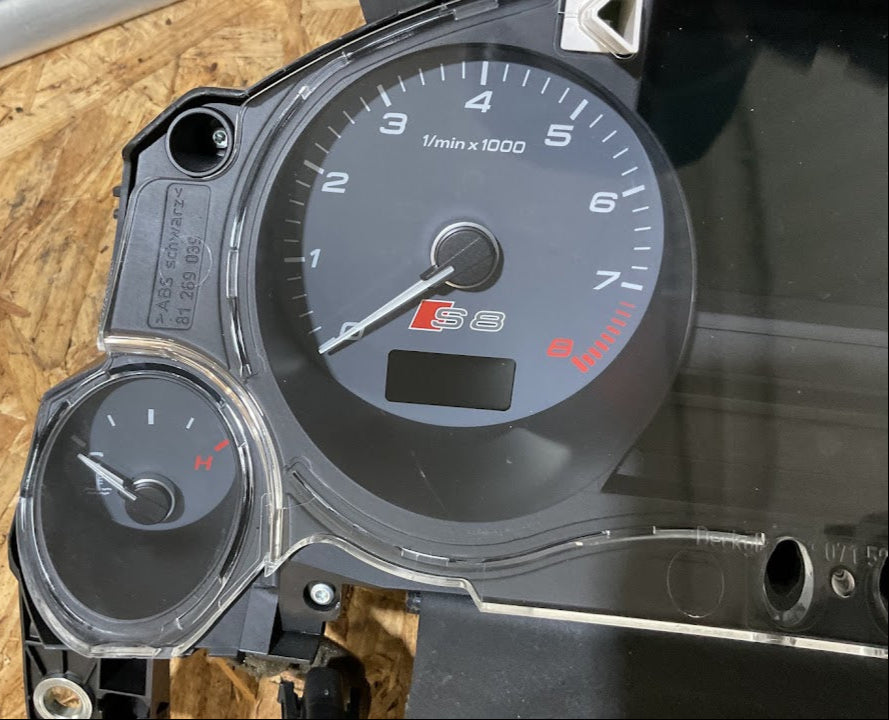 2007-2010 AUDI S8 CLUSTER WITH ADAPTIVE CRUISE 4E0 920 982 G