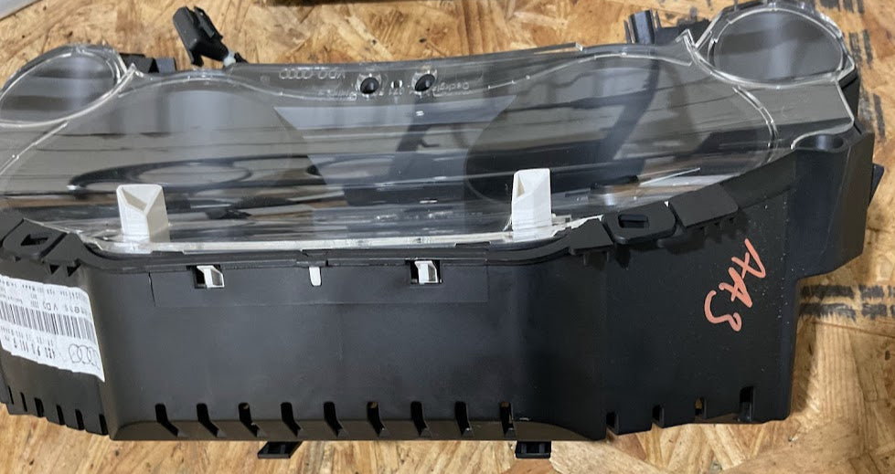 2007-2010 AUDI S8 CLUSTER WITH ADAPTIVE CRUISE 4E0 920 982 G