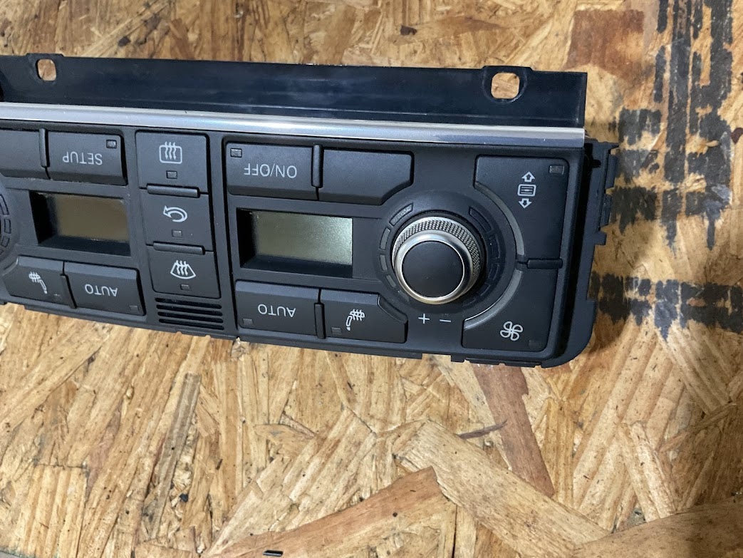 2005-2010 AUDI A8/S8 CLIMATE CONTROL 4E0 820 043 G