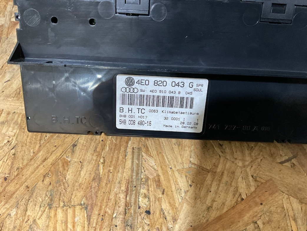 2005-2010 AUDI A8/S8 CLIMATE CONTROL 4E0 820 043 G