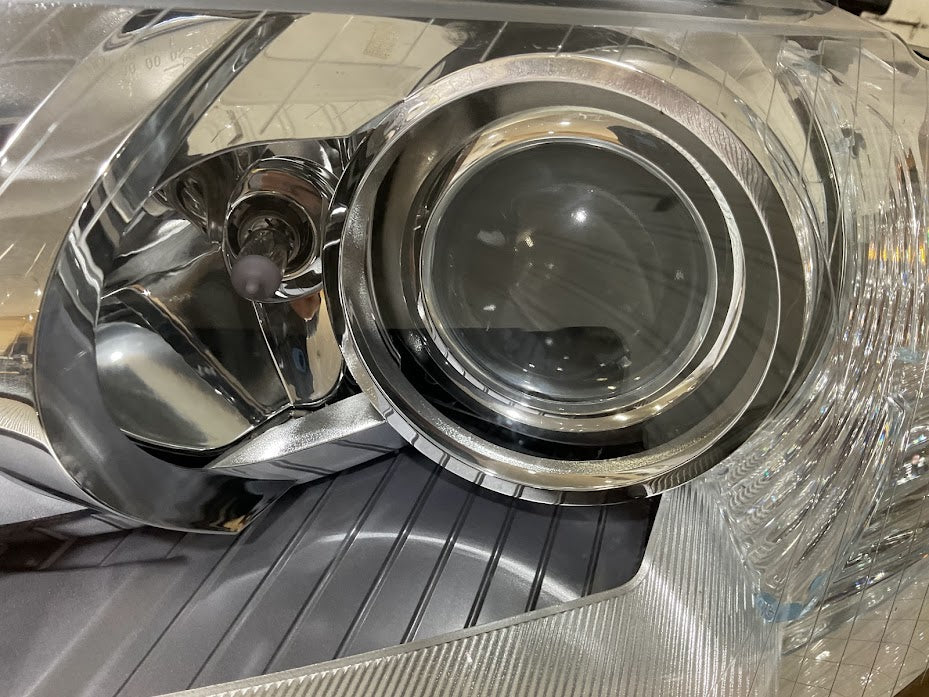 2007-2010 AUDI S8 OEM HEADLIGHT 4E0-941-003