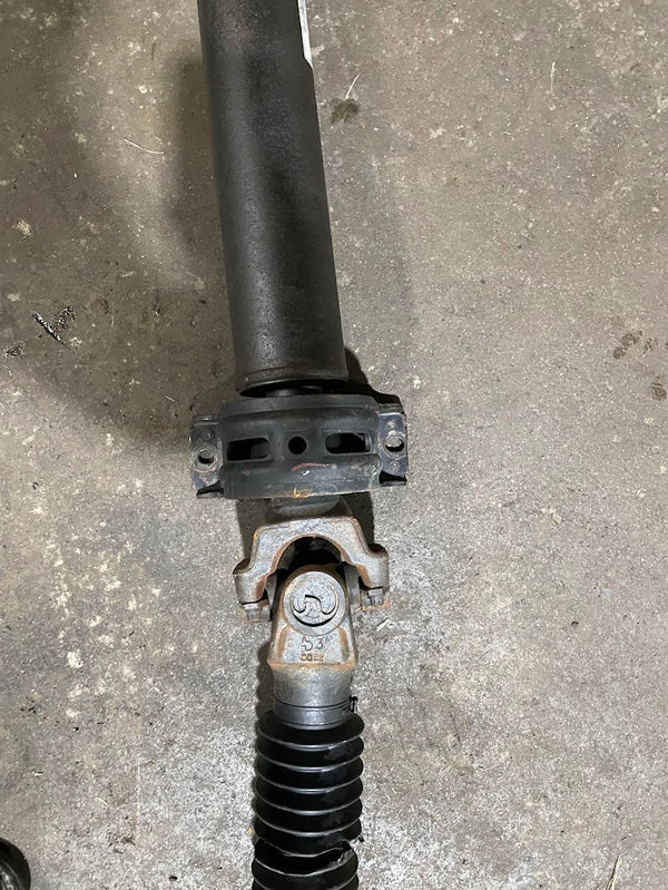 2017-2022 FORD F450 COMPLETE OEM 2 PIECE DRIVE SHAFT HC34-4K145 KGE