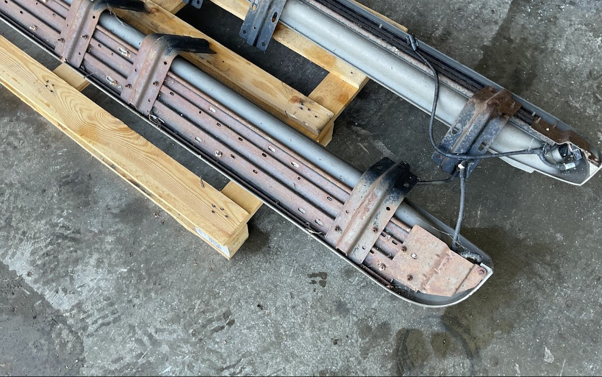 99-2007 F250 F350 SUPERDUTY KING RANCH RUNNING BOARDS/STEPS