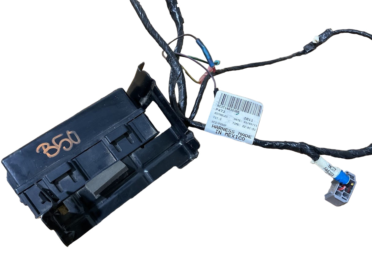 11-16 Ford F-250/F-350/F-450/F-550 Auxiliary Fuse Box Harness USED OEM P#BC3T14A303BB