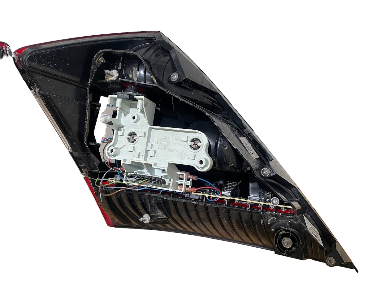 2007-2009 MERCEDES TAIL LIGHTS RIGHT AND LEFT S550 S63 S600 S65 W221