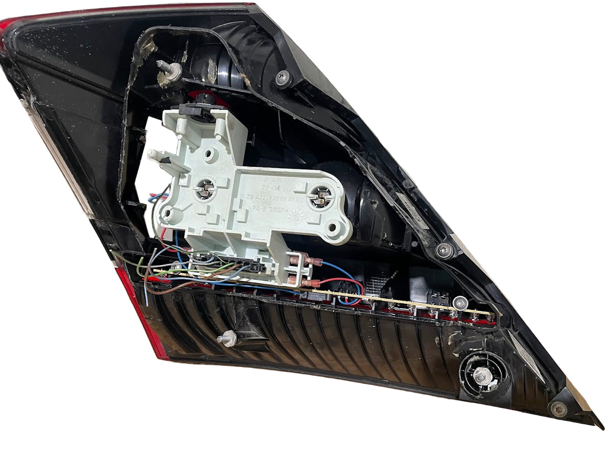 2007-2009 MERCEDES TAIL LIGHTS RIGHT AND LEFT S550 S63 S600 S65 W221