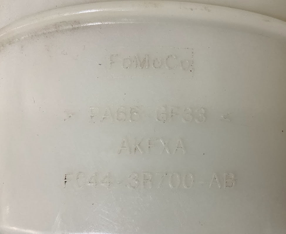 16-26 Ford F-650/F-750 Reservoir Assembly USED OEM P#FC44-3R700-AB