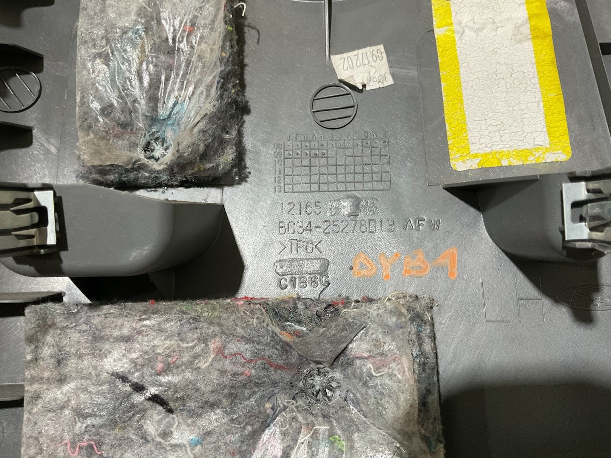 11-16 Ford F-250/F-350 Cab LH Driver Upper B Pillar Trim Panel Gray USED OEM P#BC34-252780D13 AFW