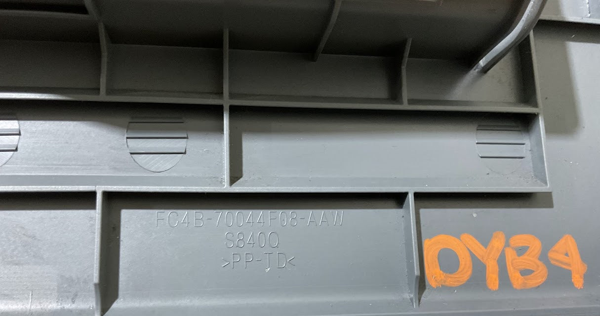 16-19 & 21-26 Ford F-650/F-750 Super Duty Cover Knee Bolster Trim USED OEM P#FC4B-70044F08-AA