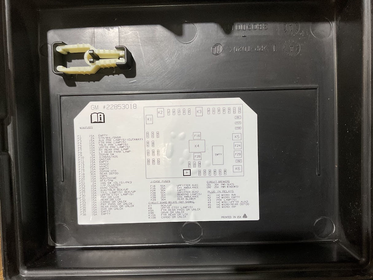 GM Body Wiring Harness Junction Block USED OEM P# 22778077