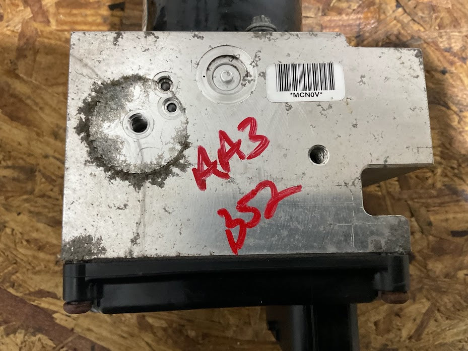 OEM ABS Pump Module 22792968 84055066 Chevy GMC Express Savana 2012-2017