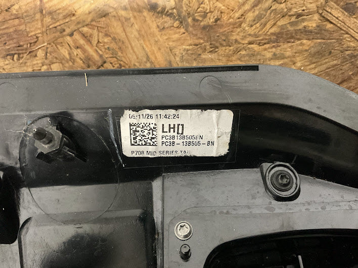2023-26 FORD SUPER DUTY DRIVER SIDE W/BLINDSPOT ASSIST OEM PC3B-13B505-BN