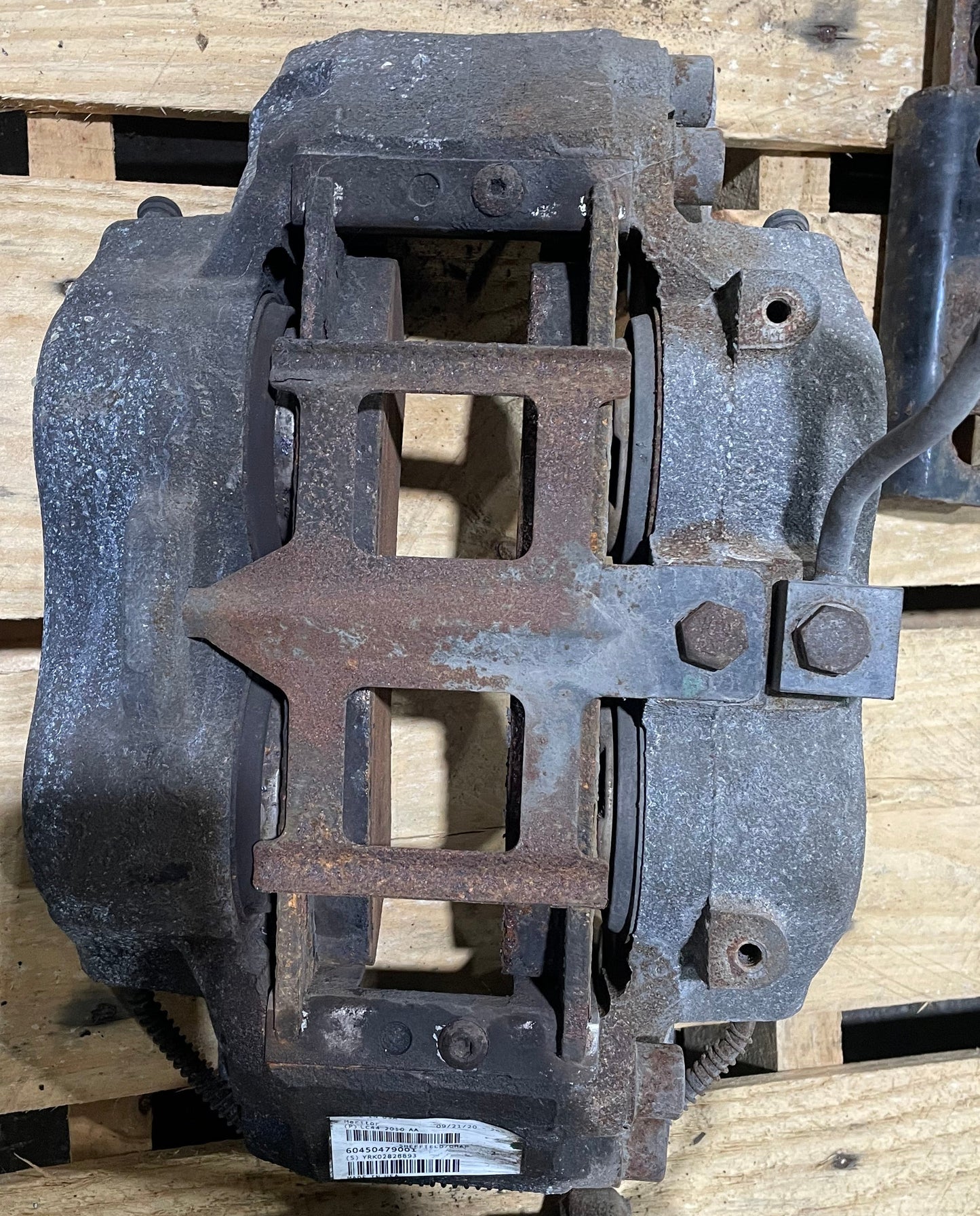 USED MERITOR RIGHT FRONT CALIPER LC44 2010 AA SHEFFIELD 60450479001 2021 FORD F650 F750