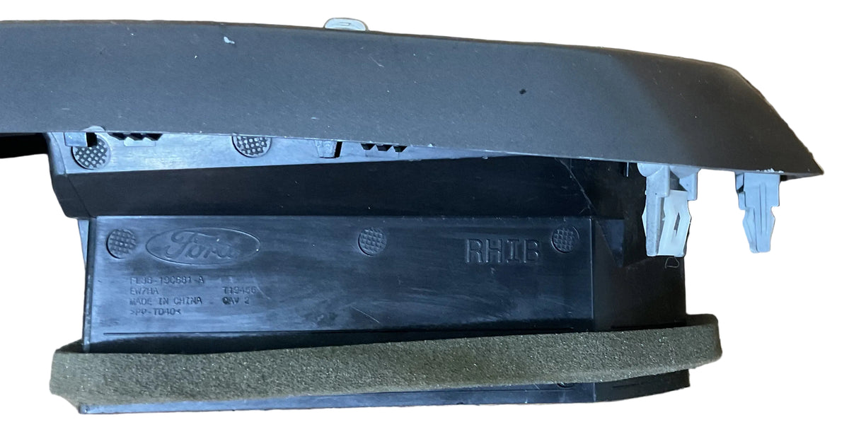 2015-2020 Ford F-150 RH Right Center Dash AC Vent Trim  USED OEM 
P# FL3B-15045J78-DE