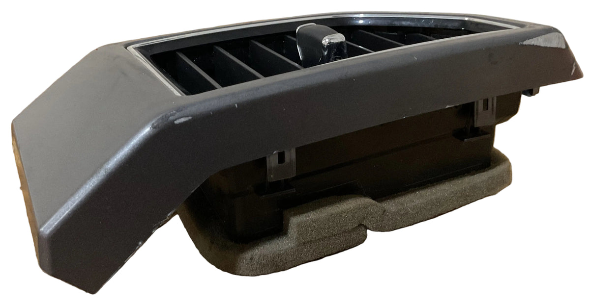 2015-2022 Ford F-150 Instrument Panel Vent Trim RH Passenger Side USED OEM P# FL3B-15044B78- B/C/D
