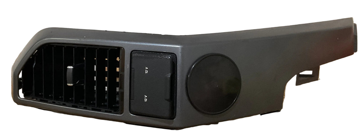 2015-2020 Ford F-150 RH Right Center Dash AC Vent Trim  USED OEM 
P# FL3B-15045J78-DE