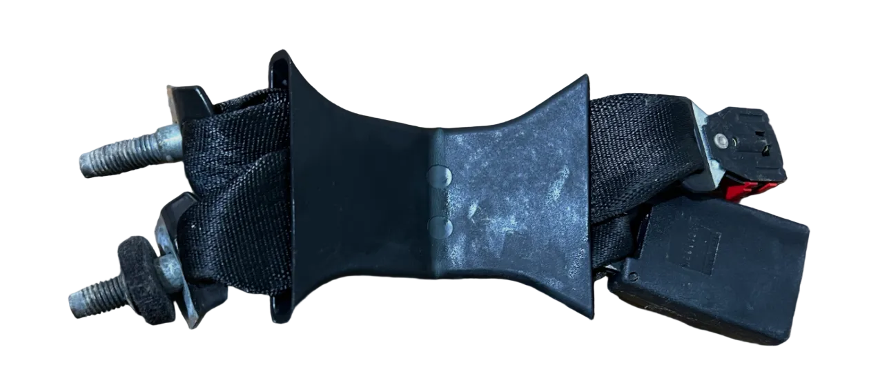 11-17 Ford F-250 Rear Left Seat Belt Buckle USED OEM Black P#33035772C