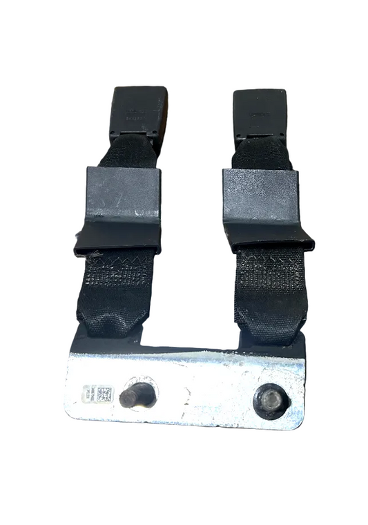 2011-2016 Ford F250 Crew Cab Rear RH and LH Side 2nd Row Seat Belt Buckle Black USED OEM P#33035774C