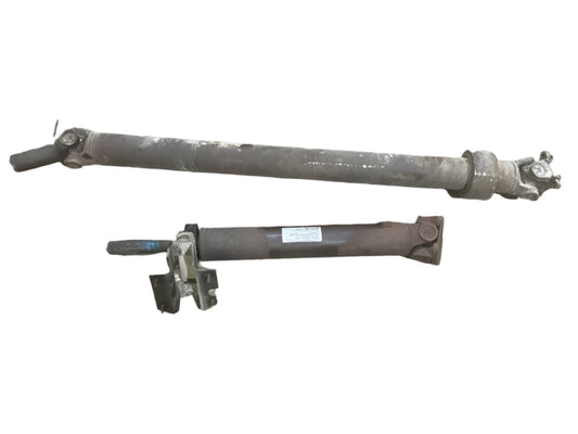 11-2016 FORD F350 2 PIECE DRIVE SHAFT BC34-4K145-KTF 4 DOOR LONG BED 172" WB