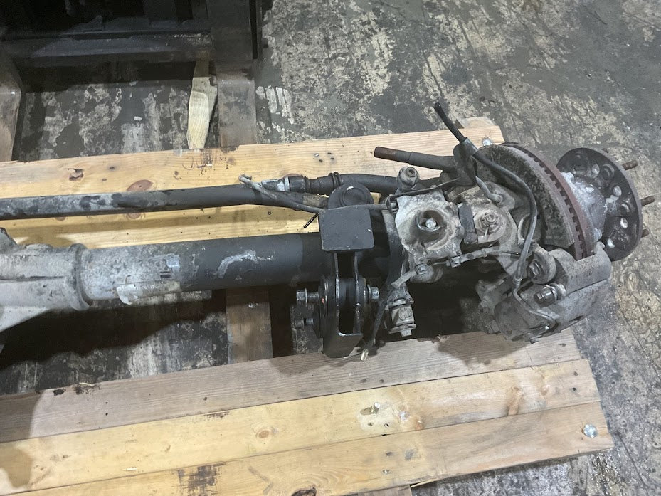 2011-2016 FORD F350 4X4 DUALLY PICKUP 3.73 FRONT AXLE