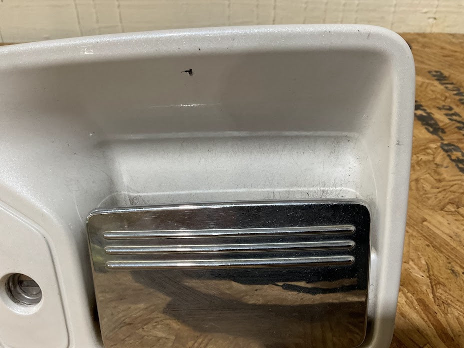 USED OEM 2011-2016 Ford Ford F250-F550 driver front 7C34-362660