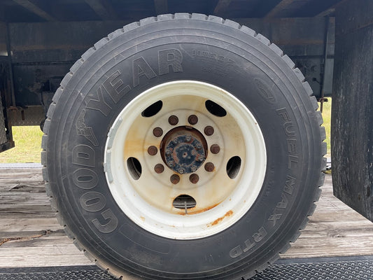 (4) GOOD USED GOODYEAR FUEL MAX RTD 11R 22.5 WITH WHEELS