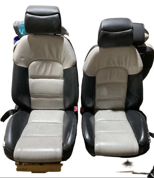 2007-2010 AUDI S8 SEATS FRONT AND REAR