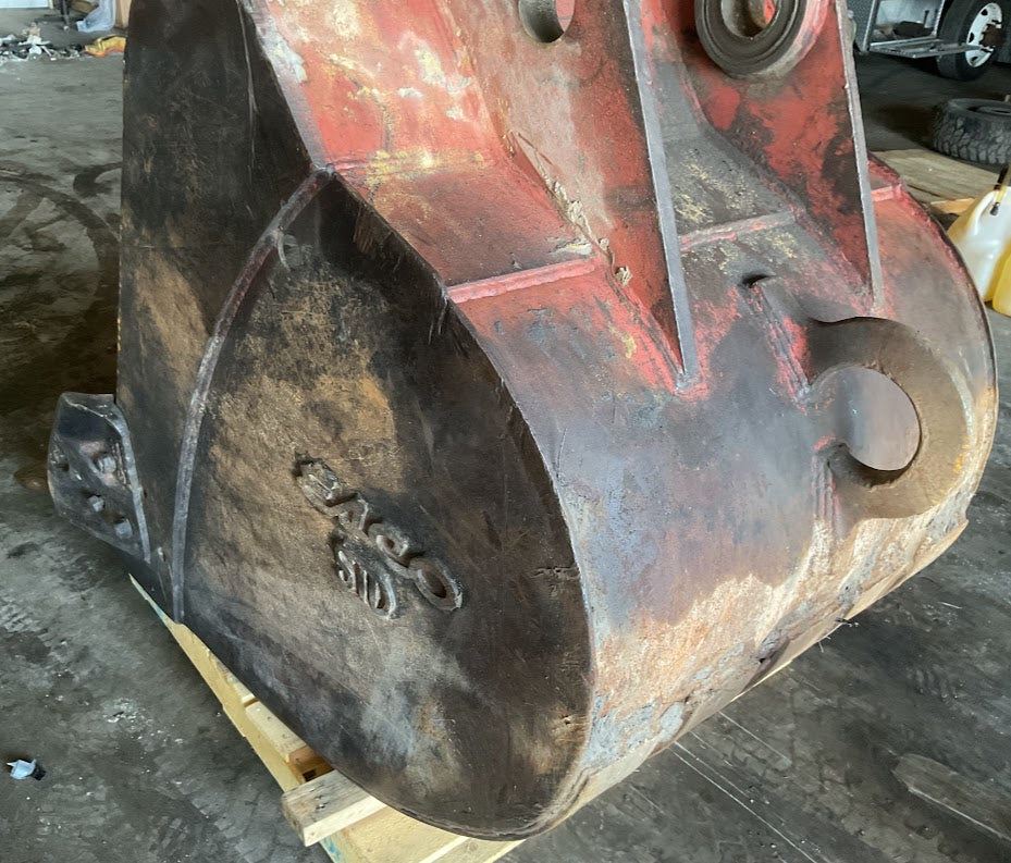 USED ESCO EXCAVATOR 40 INCH BUCKET REMOVED FROM A LINK BELT 3400