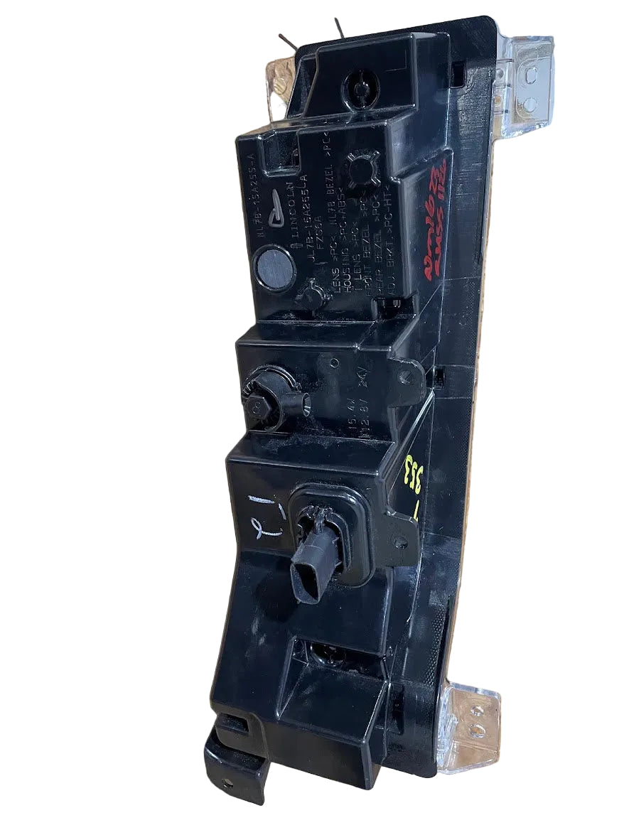 18-21 Lincoln Navigator  Fog Light Lamp - Left, Front P#JL7B-15A255-A