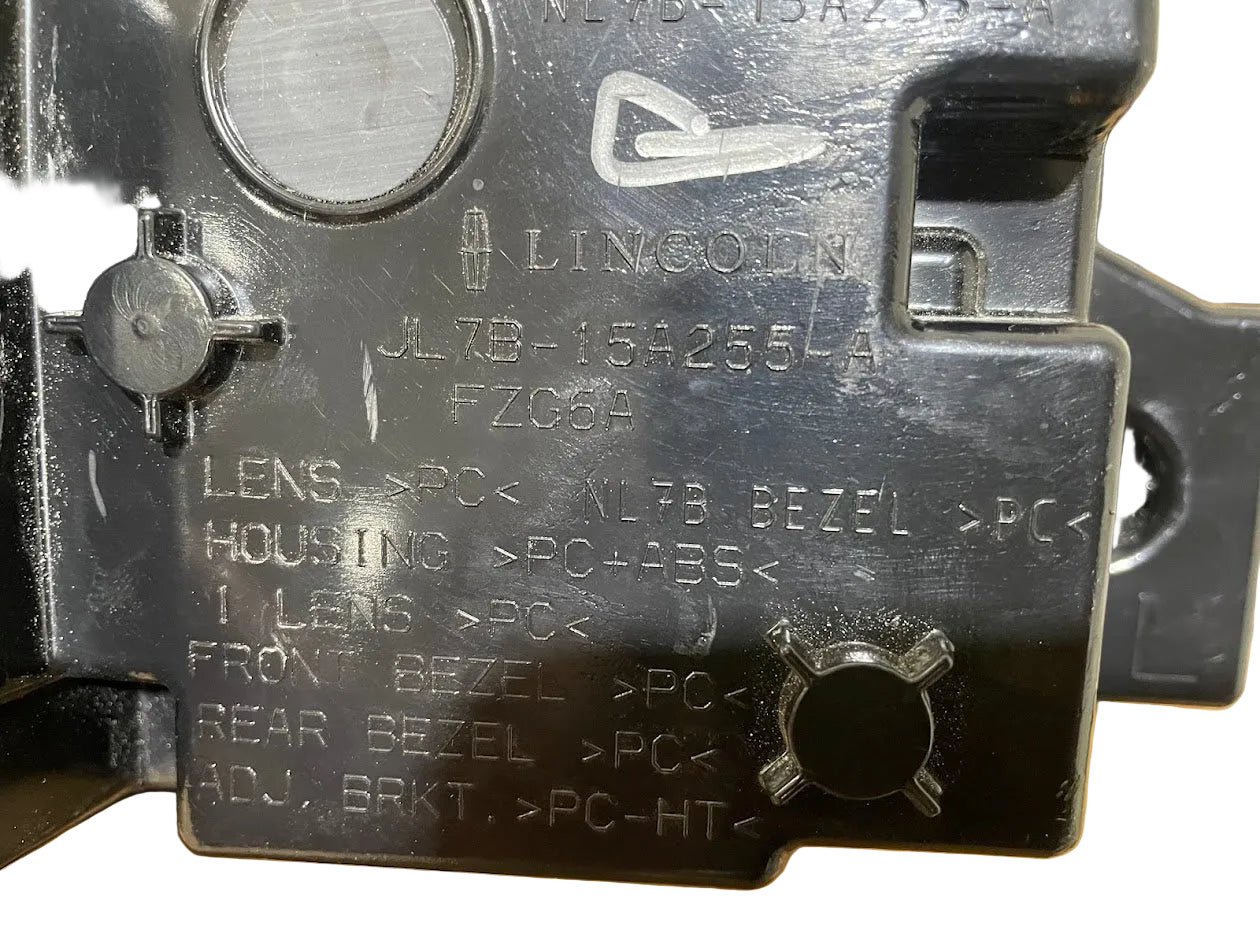 18-21 Lincoln Navigator  Fog Light Lamp - Left, Front P#JL7B-15A255-A