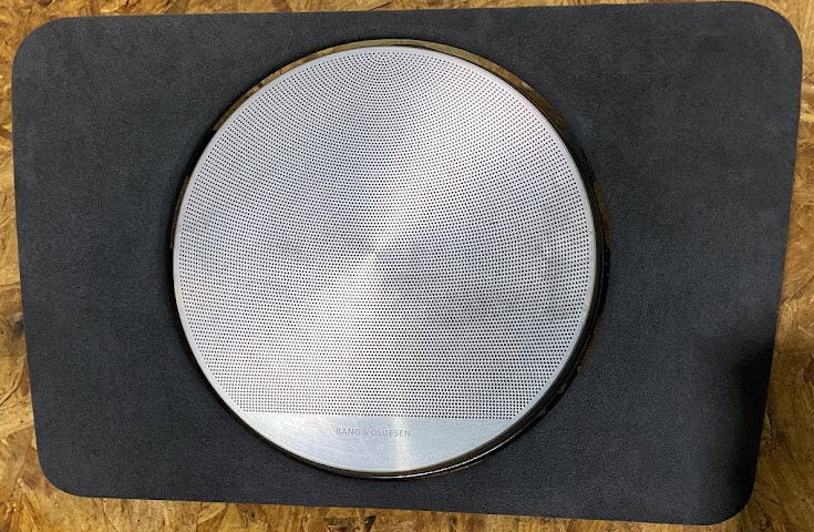 07-10 AUDI D3  A8 S8 Rear BANG & OLUFSEN Subwoofer Cover Trim P#4E0868401