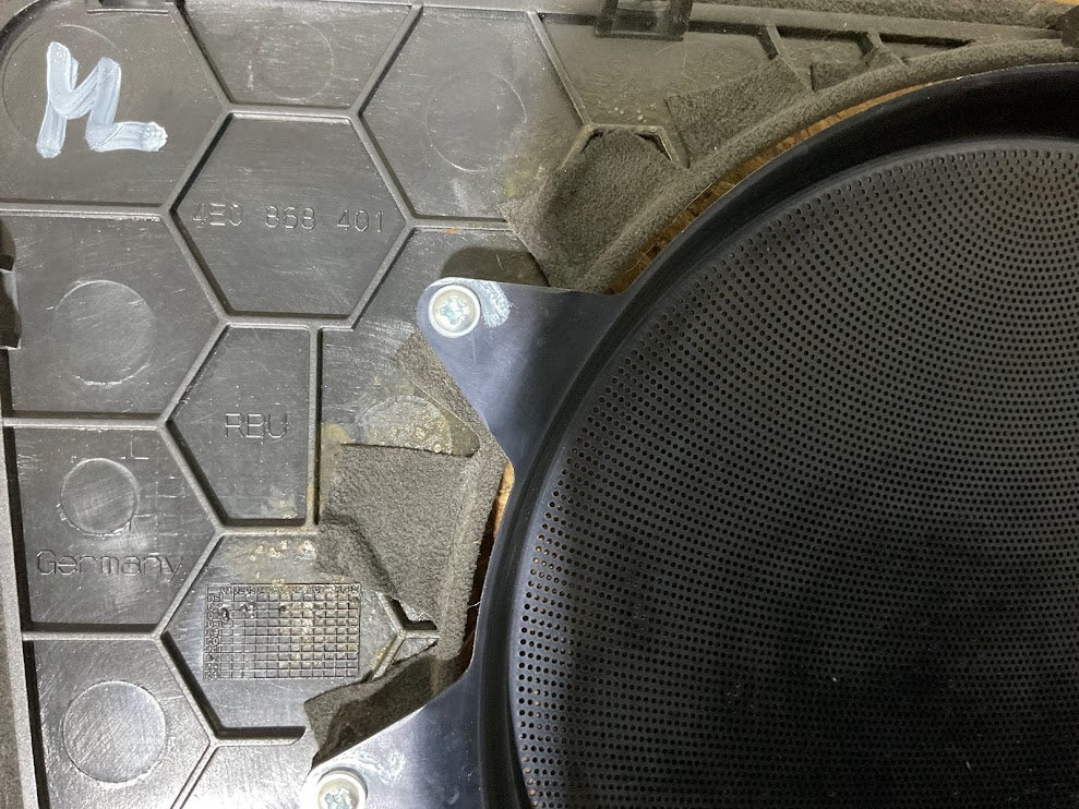 07-10 AUDI D3  A8 S8 Rear BANG & OLUFSEN Subwoofer Cover Trim P#4E0868401