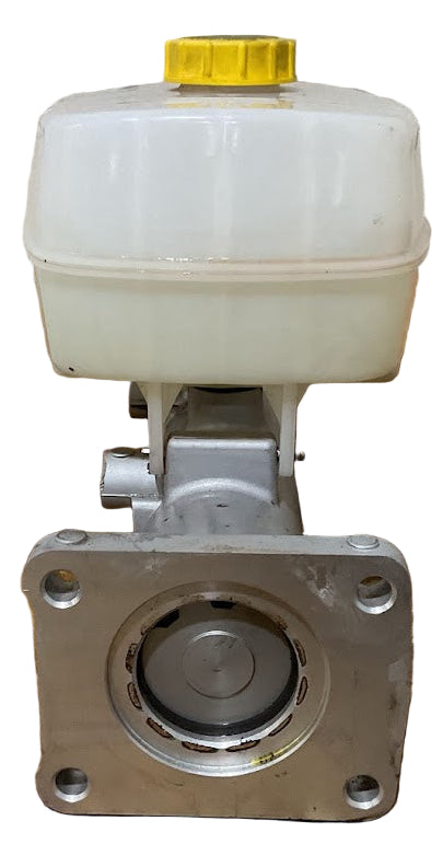 Ford F-650/ F-750 21-25 Brake Master Cylinder USED OEM P# LC4Z2140A