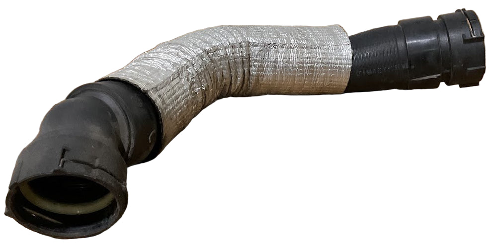 Ford 6.7L Super Duty  F-650 2016-2019/2021-2023,F-750 2016-2019,2021-2023 Radiator Coolant Hose USED OEM P# FC44-8B274-CB