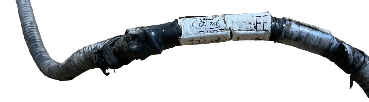 11-16 Ford F-250/F-350 Taillight Bed Wiring Harness USED OEM P# BC3T-13A409-B6EJ3-EE