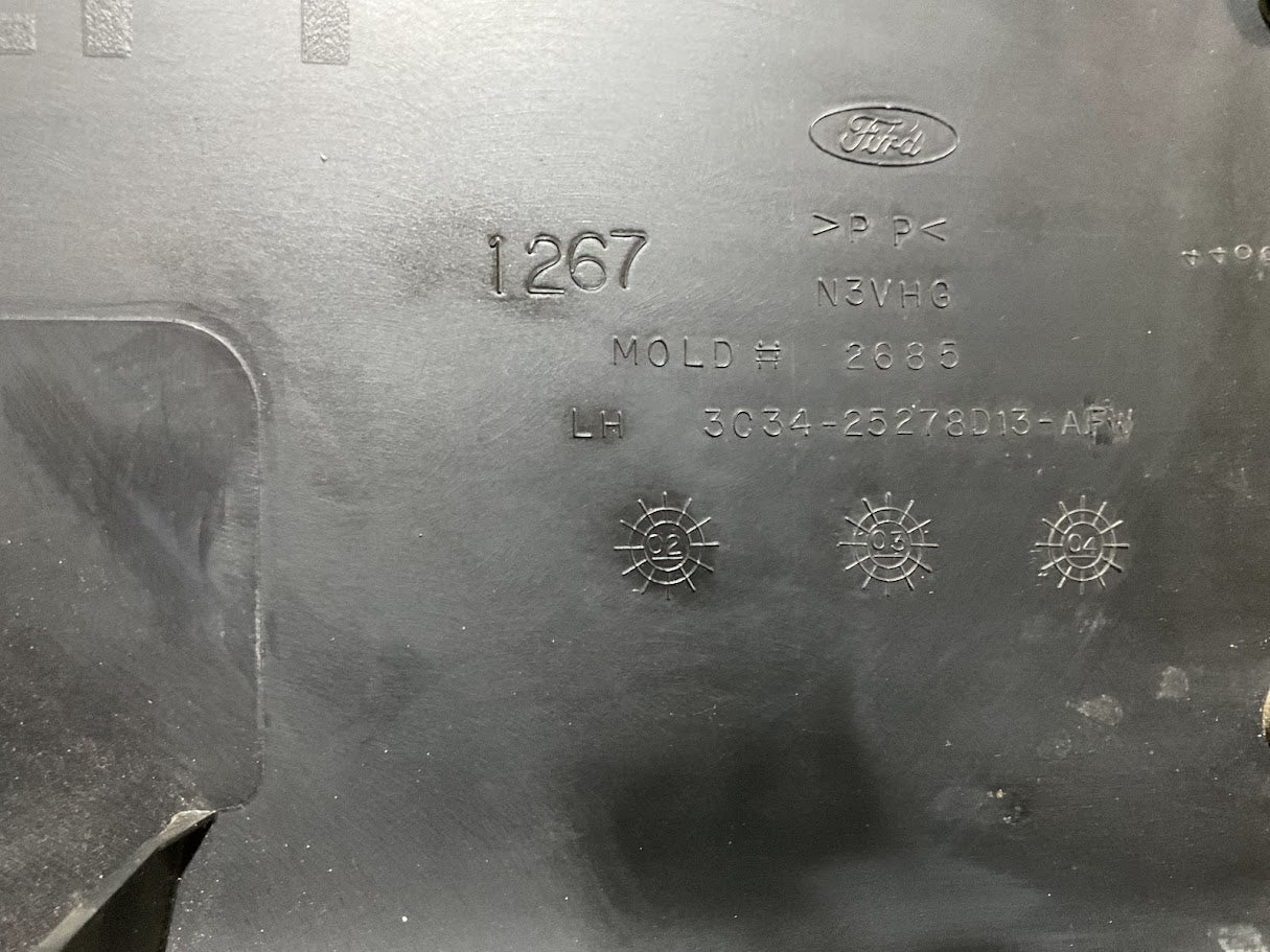 99-07 Ford F-250/F-350 Harley Davidson Crew Cab C-Pillar Trim Panel Left Black P# 3C34-25278D19-AFW