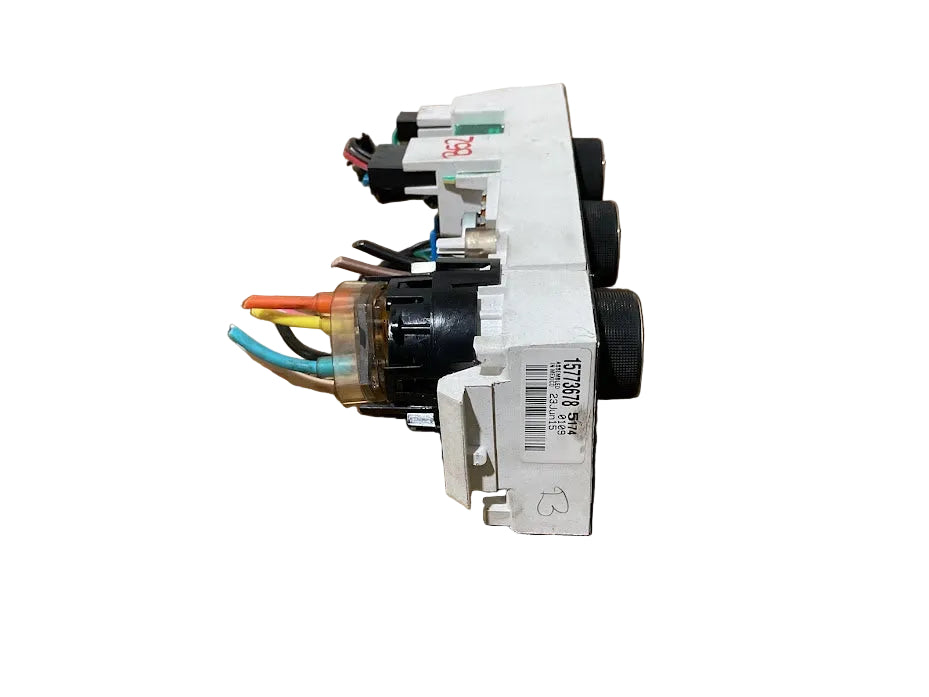 08-17 Chevrolet Express & GMC Savana 2500, 3500 AC Heater Climate Control USED OEM P#15773678