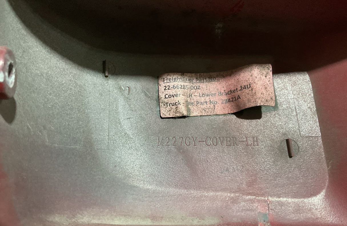 Freightliner Door Mirror Bracket Cover Lower ,24U ,Left Hand  P# 22-66285-002
