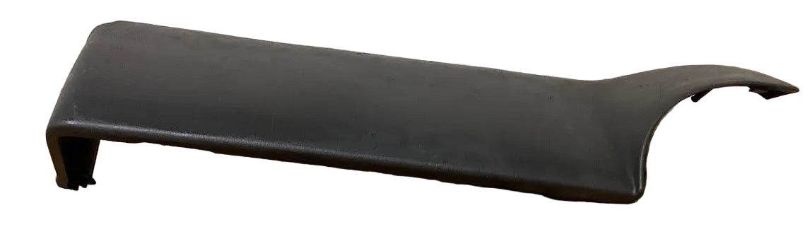 03-24 Chevrolet Express & GMC Savana Passenger Right Knee Bolster USED OEM P#25876757