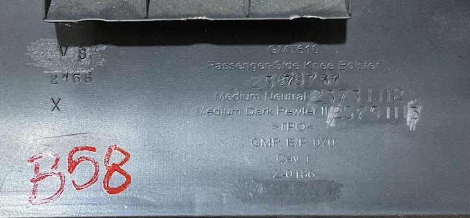 03-24 Chevrolet Express & GMC Savana Passenger Right Knee Bolster USED OEM P#25876757